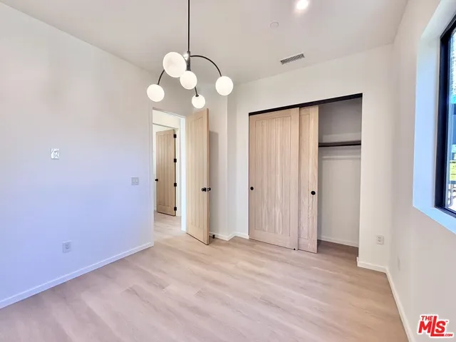 $3,495 | 17850 Saticoy Street, Los Angeles, CA 91335