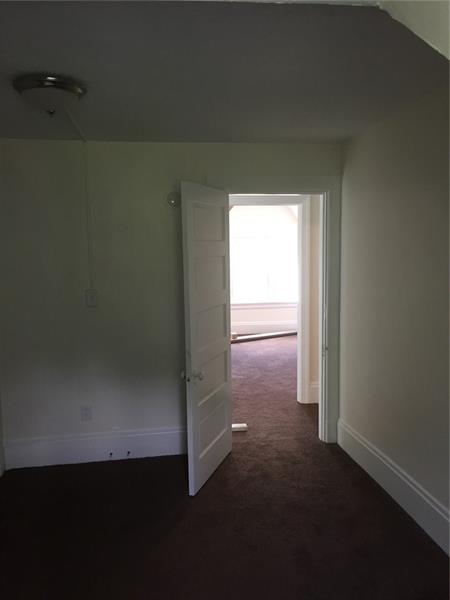 3844 Baytree Street Pittsburgh, PA 15214 - Photo 11 of 20