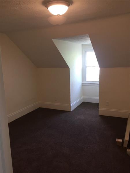 3844 Baytree Street Pittsburgh, PA 15214 - Photo 10 of 20