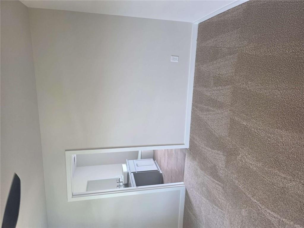 5372 Tolar Road South Fulton, GA 30213 - Photo 4 of 26 a view of a big room with closet and mirror