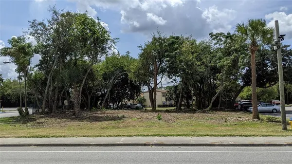 $299,999 | 1 South Street, New Smyrna Beach, FL 32168
