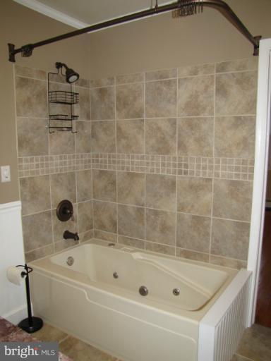 506 Koch Road Linthicum, MD 21090 - Photo 18 of 25 Bath