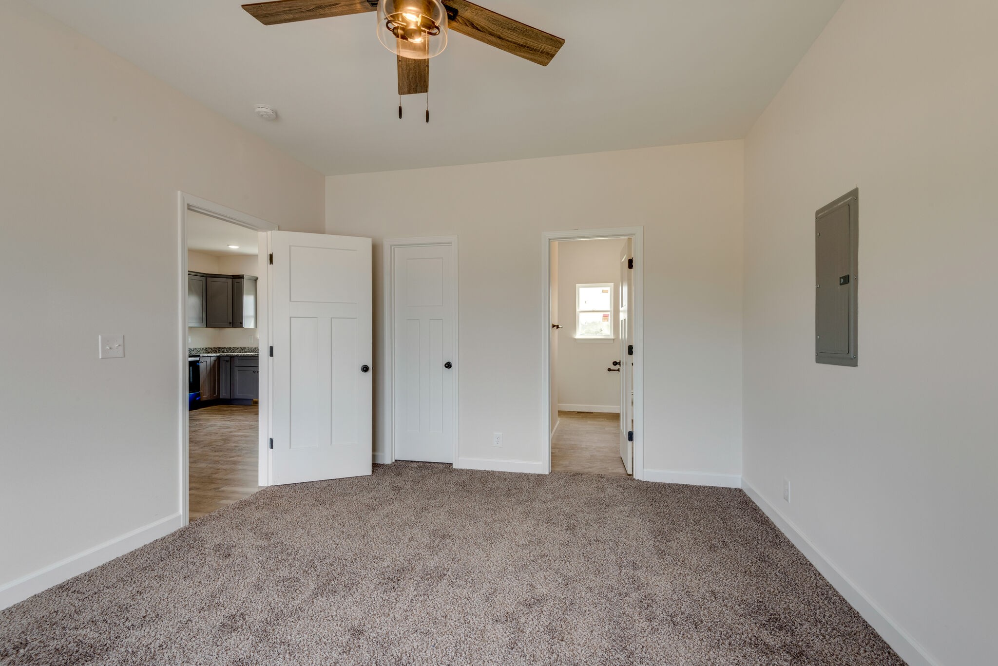 1224 Oak Grove Road Dickson, TN 37055 - Photo 14 of 28 an empty room with closet and windows