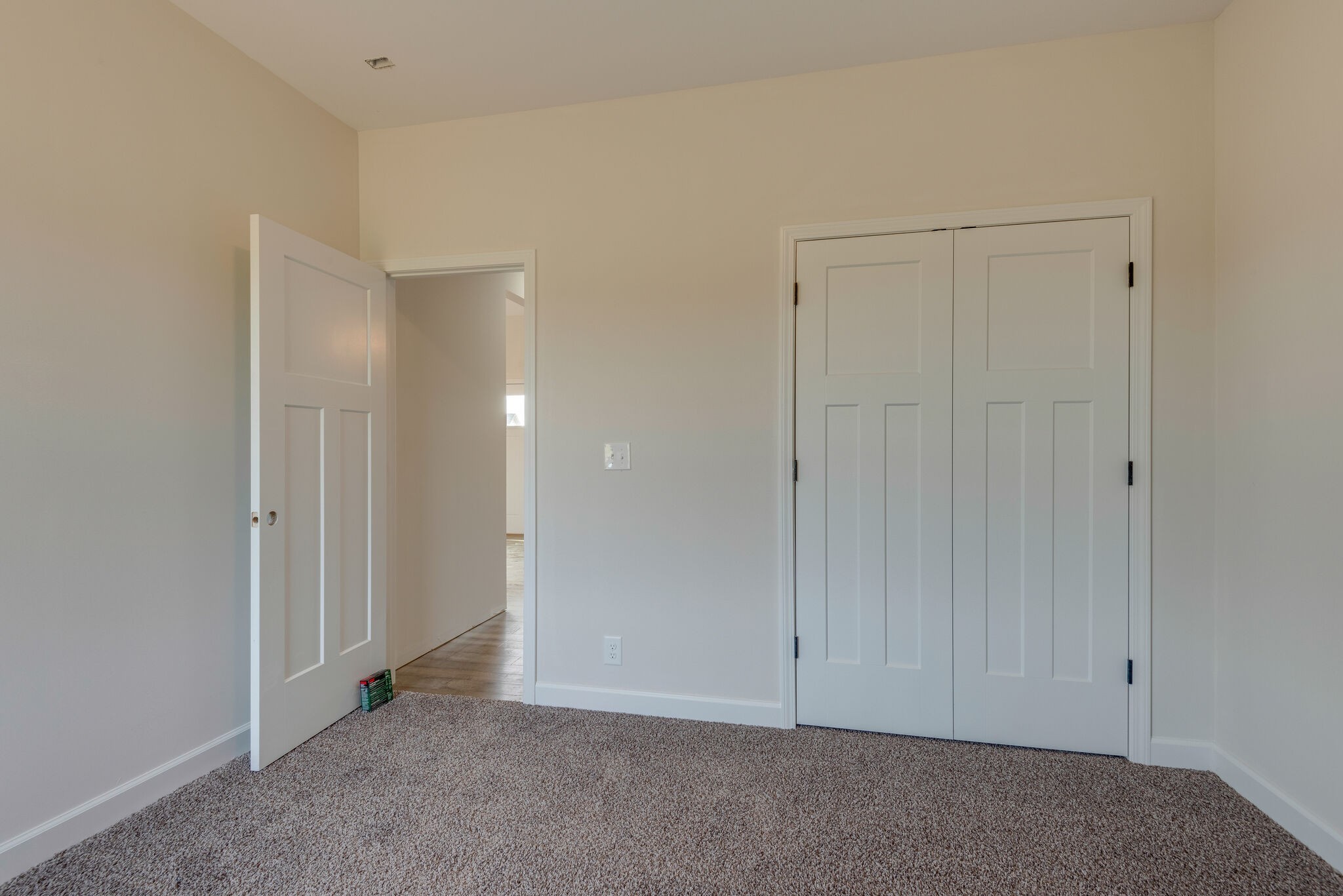 1224 Oak Grove Road Dickson, TN 37055 - Photo 22 of 28 a view of an empty room
