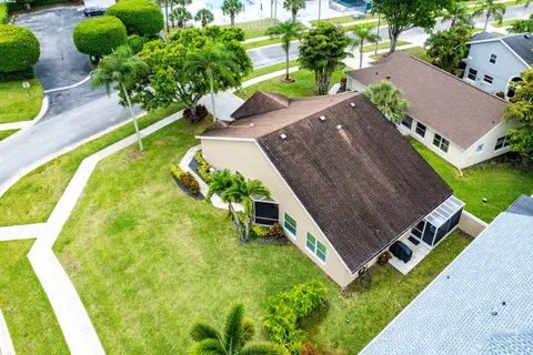 $429,900 | 7876 Lake Champlain Court, Delray Beach, FL 33446
