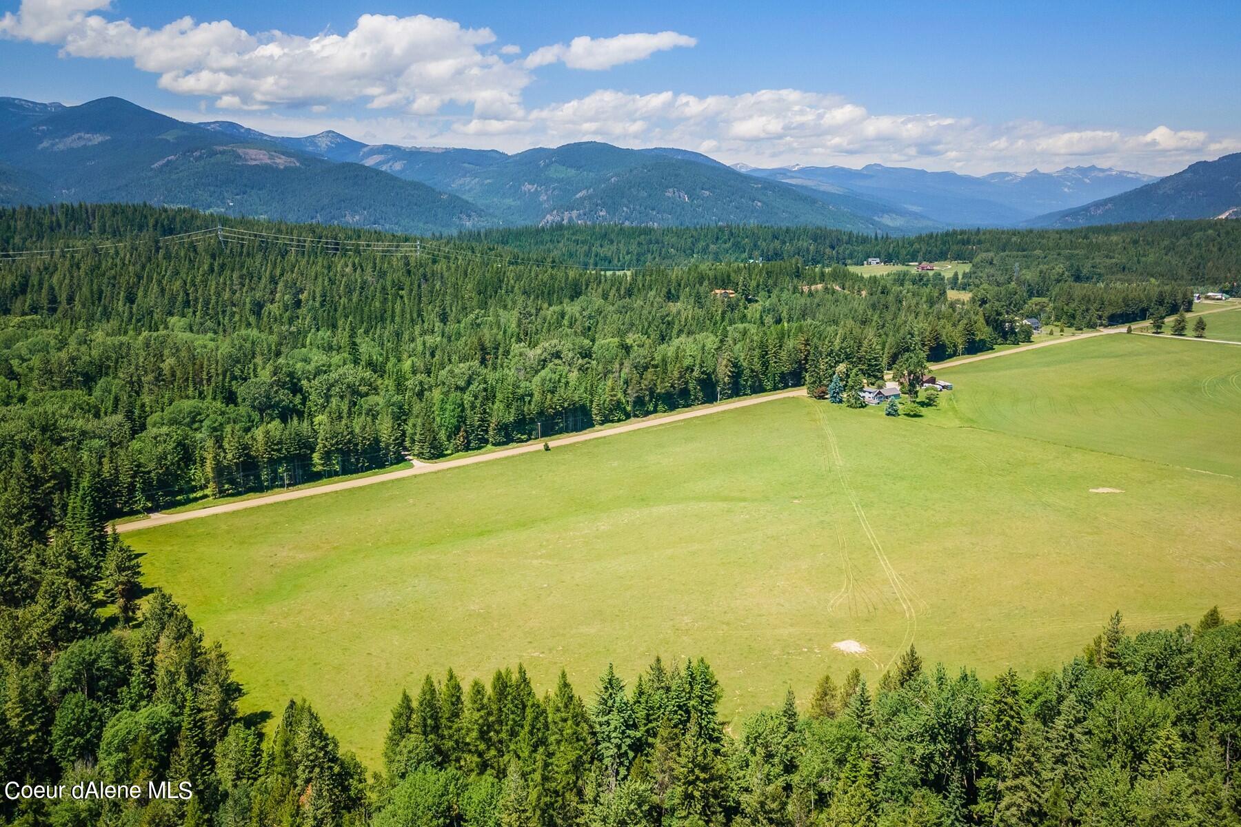 1-2 North Center Valley Road Sandpoint, ID 83864 - Photo 1 of 1 Selkirk Views