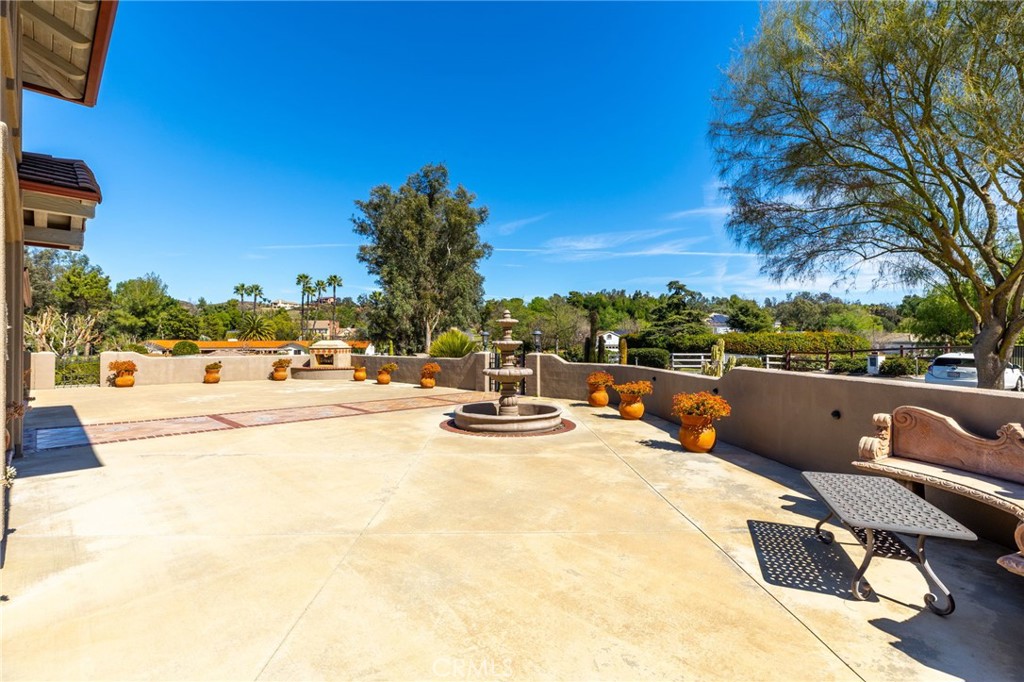 43991 John Warner Road Temecula, CA 92592 - Photo 9 of 65