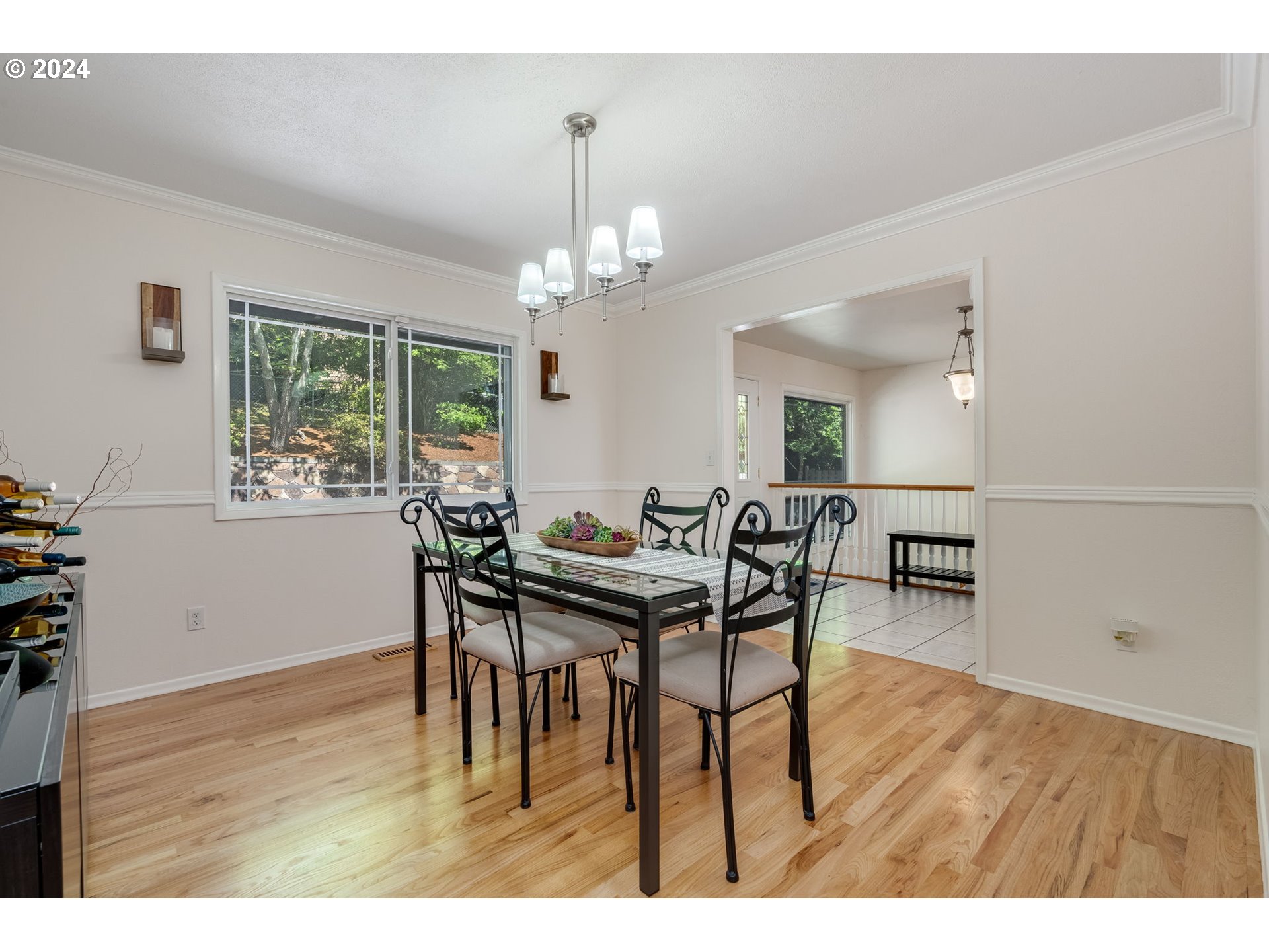 6865 Southwest Gable Parkway Portland, OR 97225 - Photo 8 of 42 Dining Room