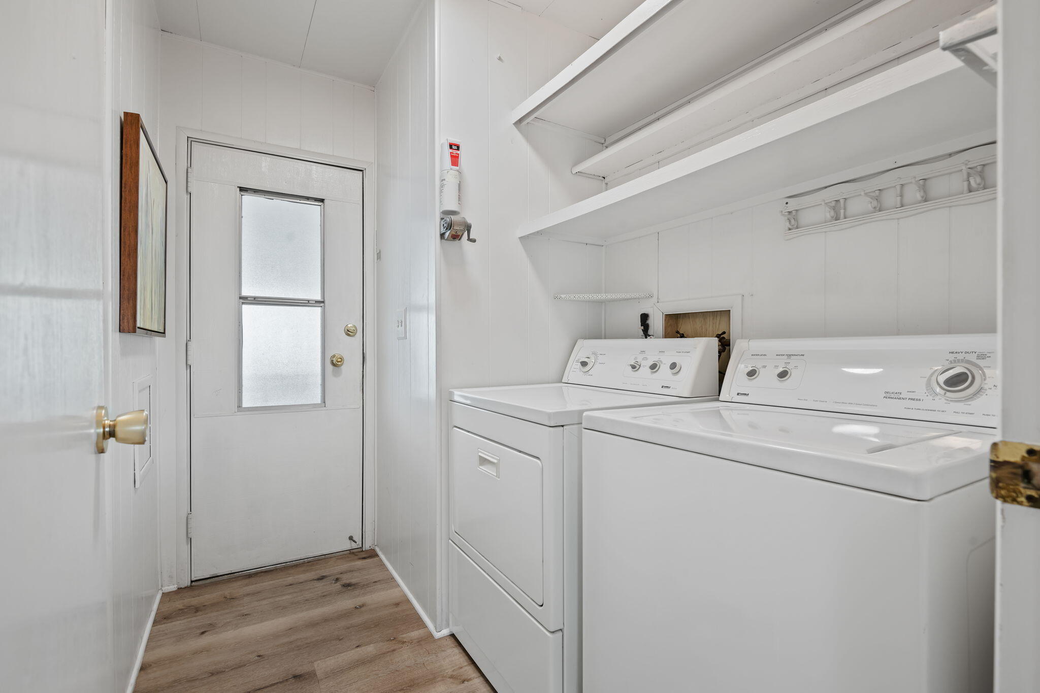 333 Old Mill Road, Unit 38 Santa Barbara, CA 93110 - Photo 24 of 32 23 - Laundry