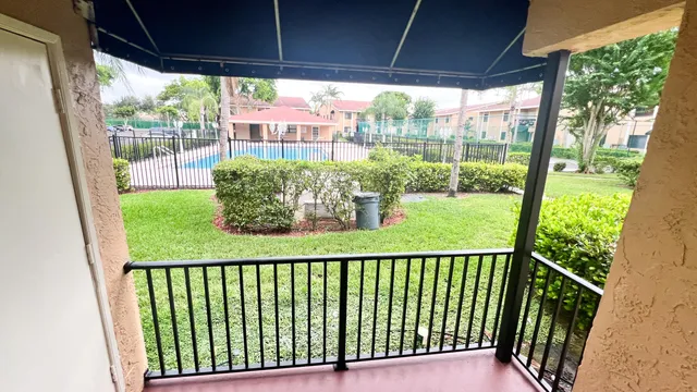 $214,000 | 6061 10th Avenue North, Unit 144, Greenacres, FL 33463
