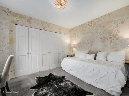 $880,000 | 1719 North Halsted Street, Unit B, Chicago, IL 60614