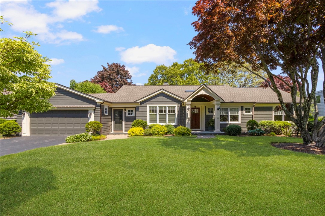 29 Riverside Drive Barrington, RI 02806 - Photo 1 of 37