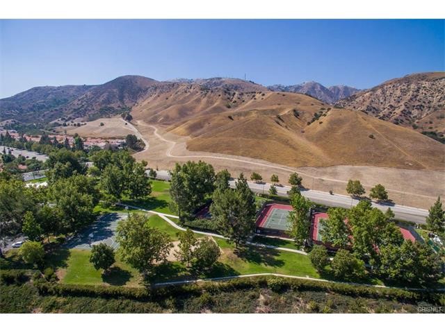 12022 Falcon Crest Way Porter Ranch, CA 91326 - Photo 41 of 64