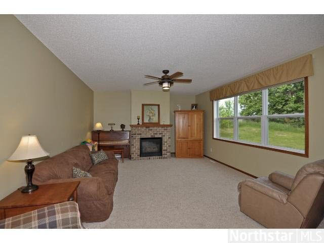 14422 Castlegate Way Northwest Prior Lake, MN 55372 - Photo 3 of 18 Gallery Image 3