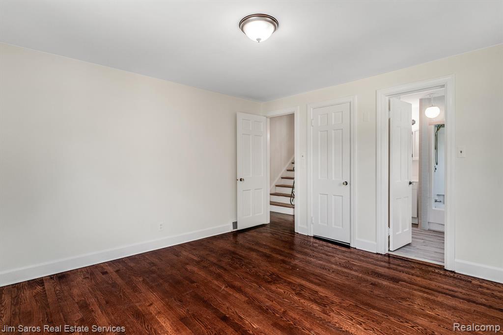 1689 Broadstone Road Grosse Pointe Woods, MI 48236 - Photo 20 of 35