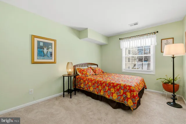 $320,000 | 8353 Dunham Court, Unit 642, Springfield, VA 22152