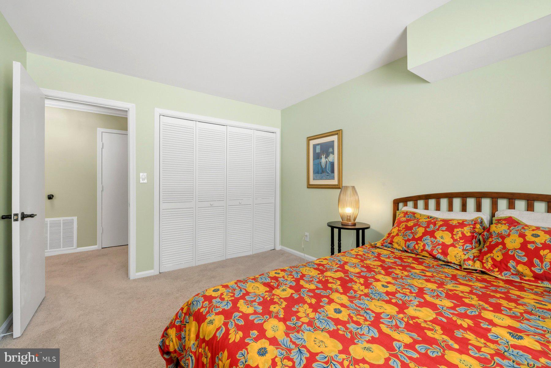 8353 Dunham Court, Unit 642 Springfield, VA 22152 - Photo 18 of 25