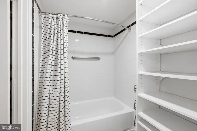 $320,000 | 8353 Dunham Court, Unit 642, Springfield, VA 22152