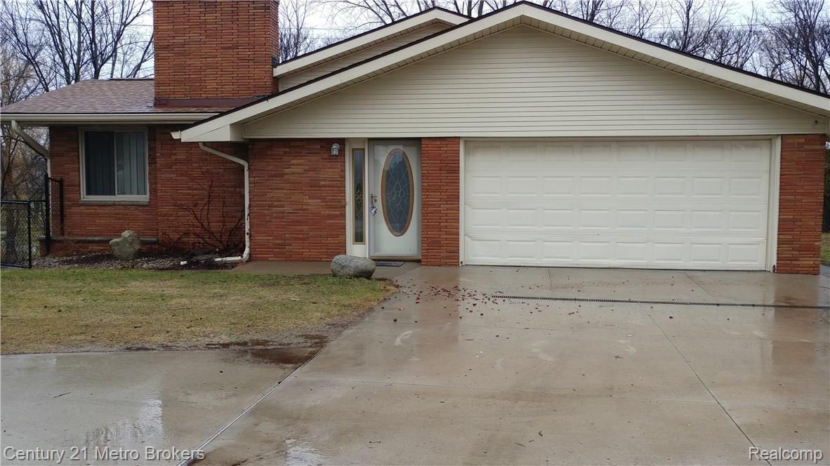 5357 Perry Road Grand Blanc, MI 48439 - Photo 1 of 28 0220181307.jpg