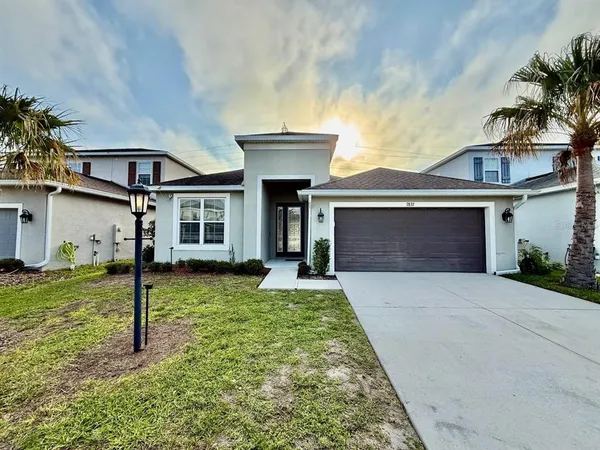 $2,400 | 7832 Red Hickory Place, Riverview, FL 33578