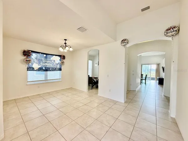 $2,400 | 7832 Red Hickory Place, Riverview, FL 33578