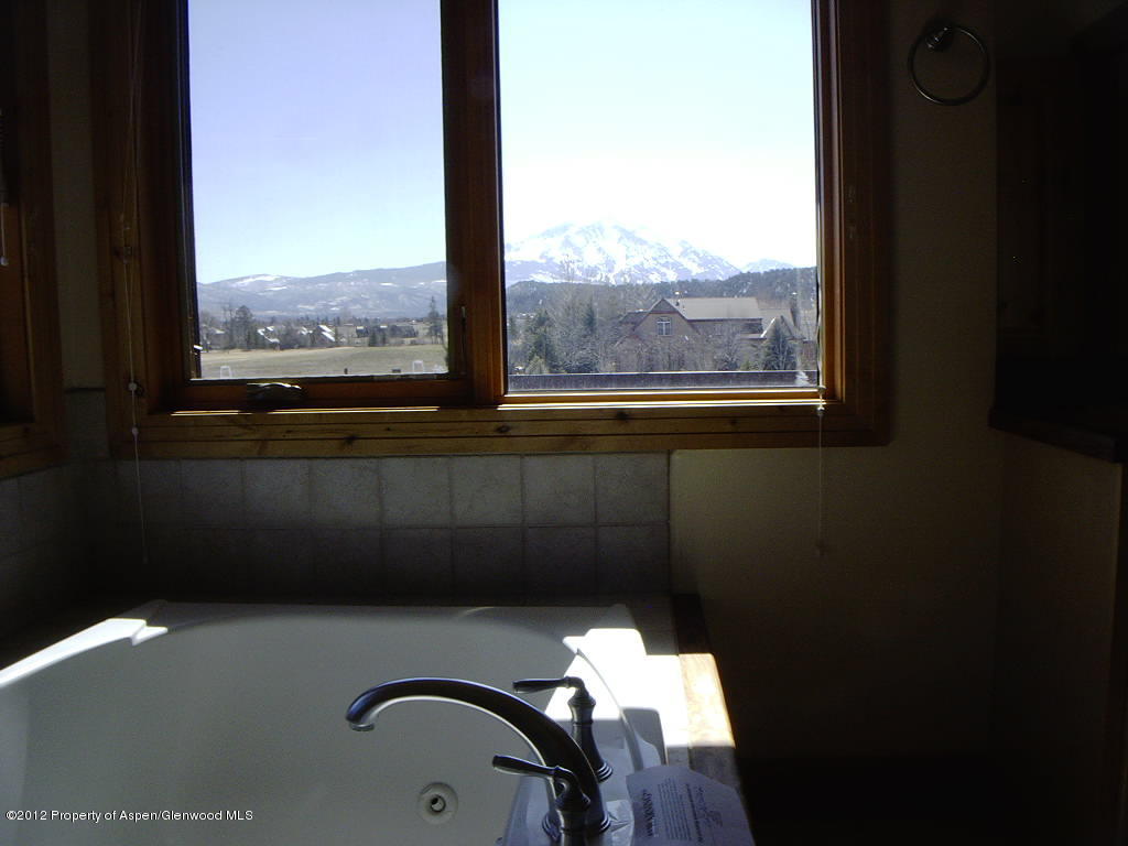 463 Diamond A Ranch Road Carbondale, CO 81623 - Photo 8 of 10 a bathroom with a sink