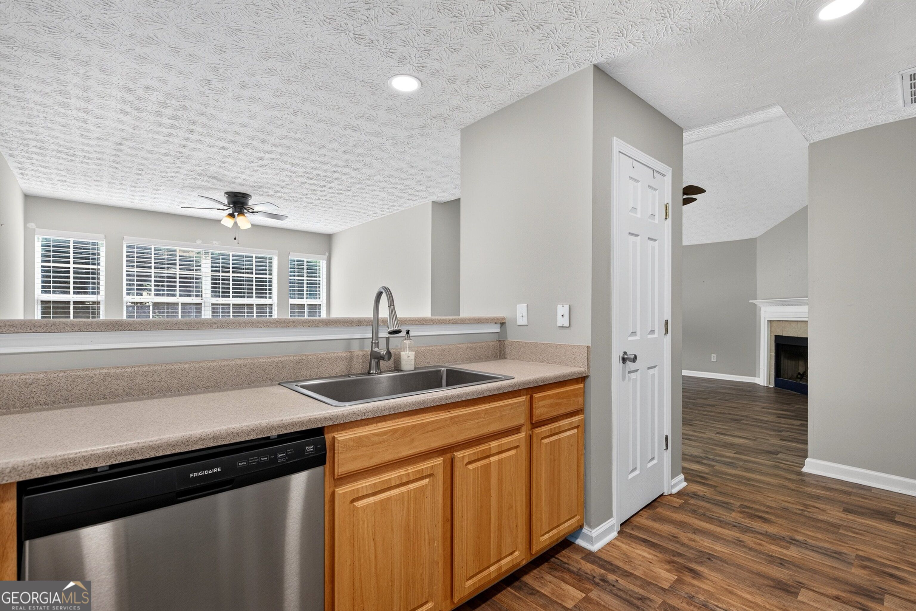 109 Jenny Road Grantville, GA 30220 - Photo 11 of 41 Gallery Image 11