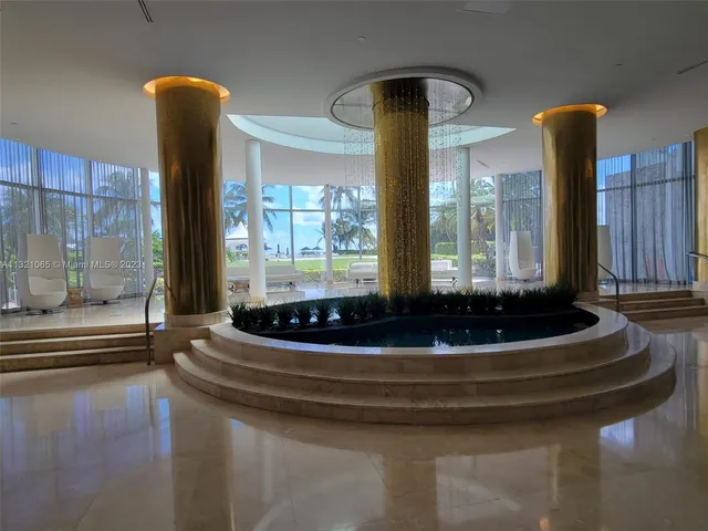 $3,600 | 5151 Collins Avenue, Unit 1036, Miami Beach, FL 33140