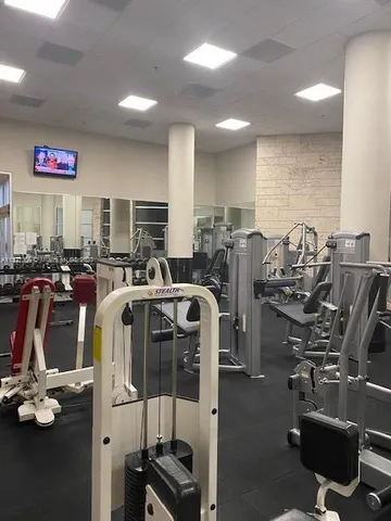 $3,600 | 5151 Collins Avenue, Unit 1036, Miami Beach, FL 33140