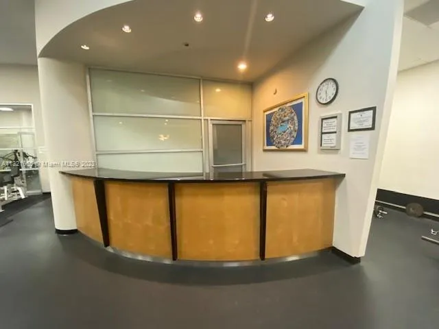 $3,600 | 5151 Collins Avenue, Unit 1036, Miami Beach, FL 33140