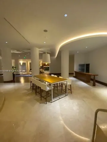 $3,600 | 5151 Collins Avenue, Unit 1036, Miami Beach, FL 33140