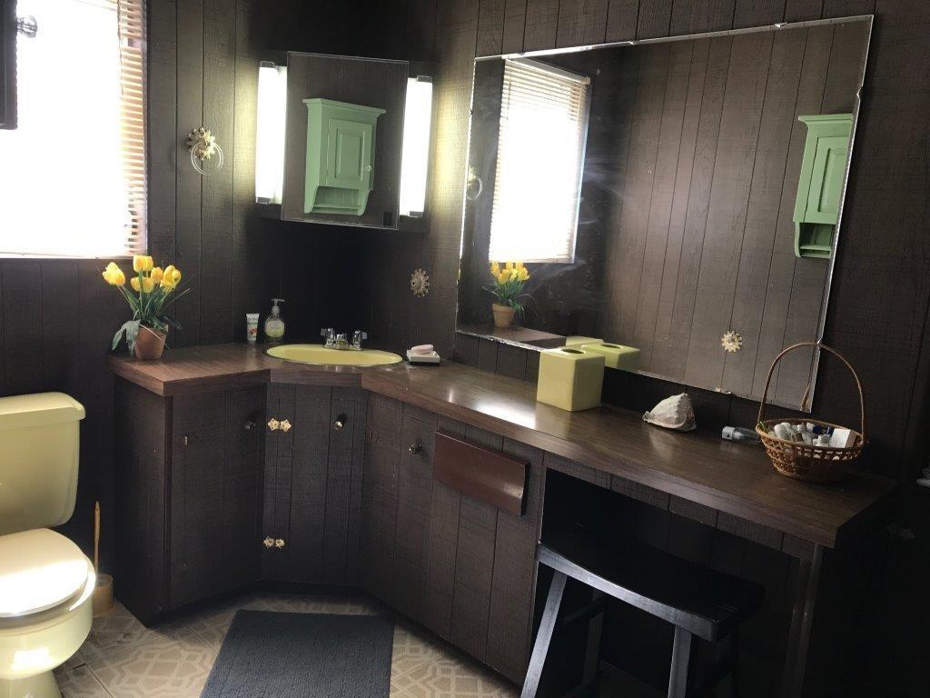 69 41st Fire Road South China, ME 04358 - Photo 20 of 29 MASTER BATH