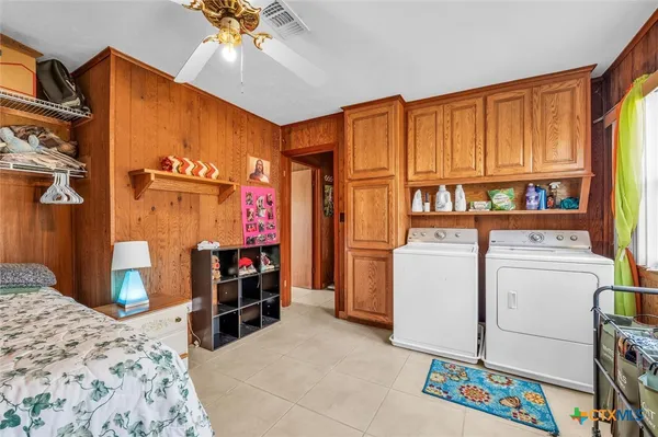 $315,000 | 33 Fairway Drive, Hilltop Lakes, TX 77871