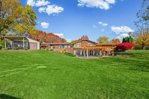 $574,900 | 120 Thornhill Drive, Danville, IL 61832