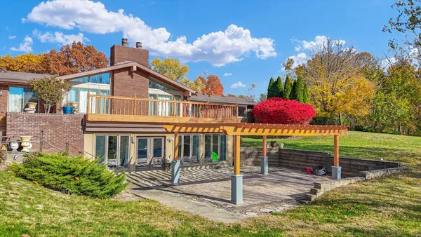 $574,900 | 120 Thornhill Drive, Danville, IL 61832