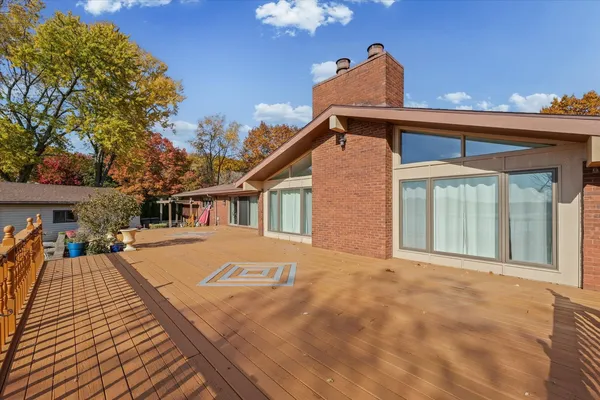 $574,900 | 120 Thornhill Drive, Danville, IL 61832