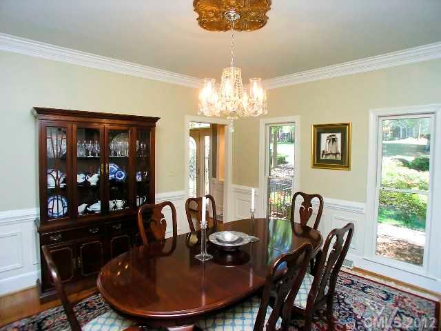 3540 Plantation Road Charlotte, NC 28270 - Photo 3 of 16 Gallery Image 3