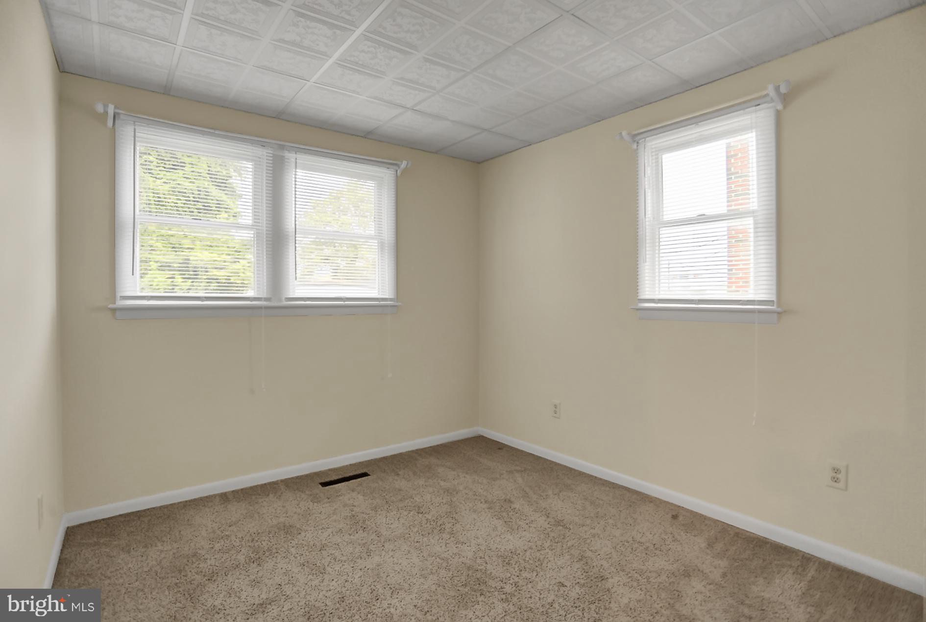 938 New Holland Road Reading, PA 19607 - Photo 9 of 14