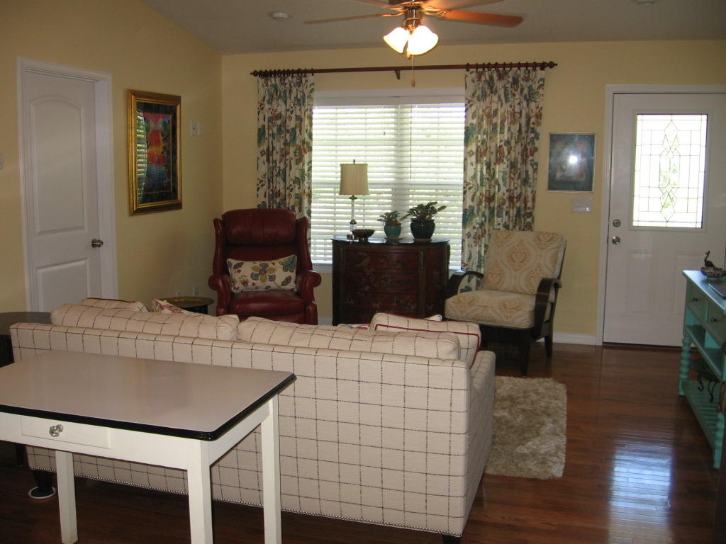 103 Nolan Road Oak Ridge, TN 37830 - Photo 6 of 16 IMG_4867