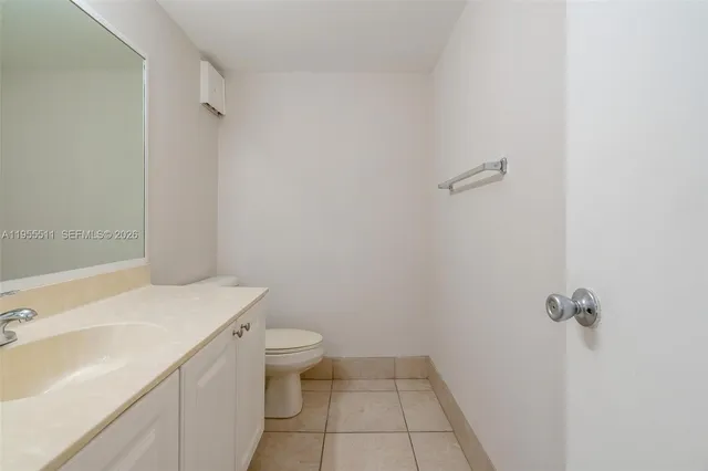 $1,650 | 711 North Pine Island Road, Unit 410, Plantation, FL 33324