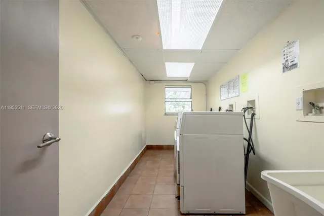 $1,650 | 711 North Pine Island Road, Unit 410, Plantation, FL 33324