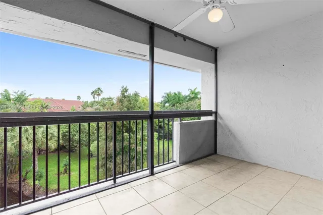 $1,650 | 711 North Pine Island Road, Unit 410, Plantation, FL 33324