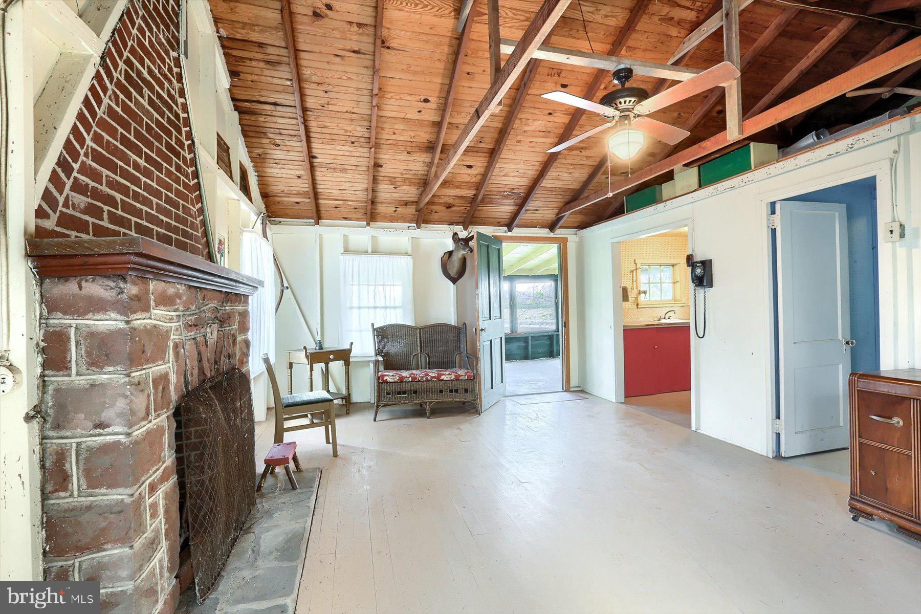 442 Linden Road East Earl, PA 17519 - Photo 25 of 46 Gallery Image 25