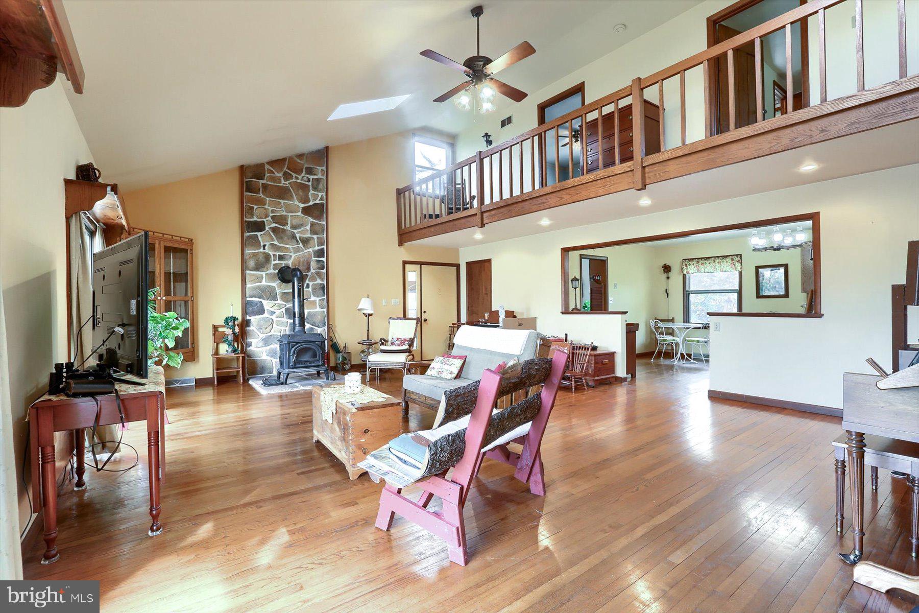 Gallery Image 6