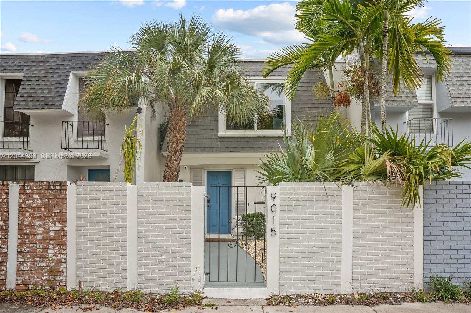 9015 Southwest 96th Avenue, Unit 1 Miami, FL 33176 - Photo 2 of 28