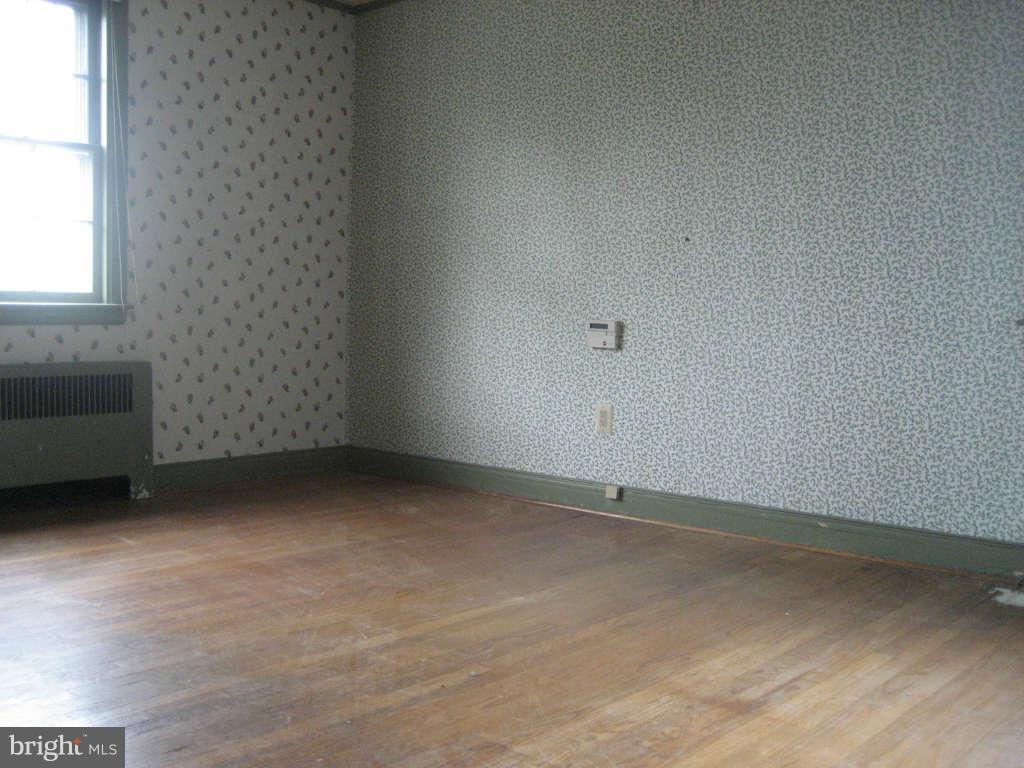 3708 Monterey Road Baltimore, MD 21218 - Photo 7 of 18 Interior (General)
