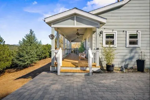 a view of a house with entertaining space