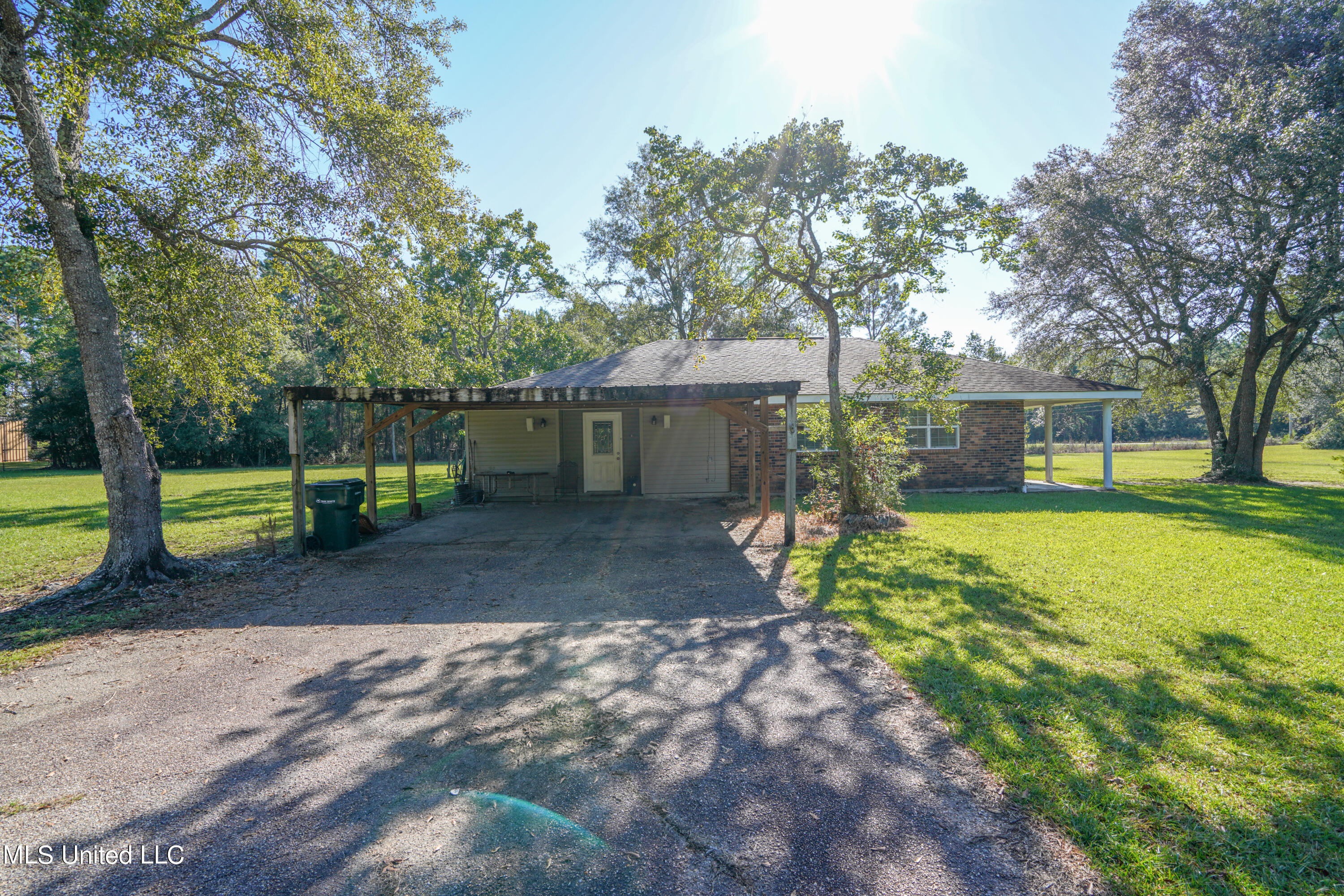 7166 Gustine Road Kiln, MS 39556 - Photo 5 of 42 Gustine Rd-10