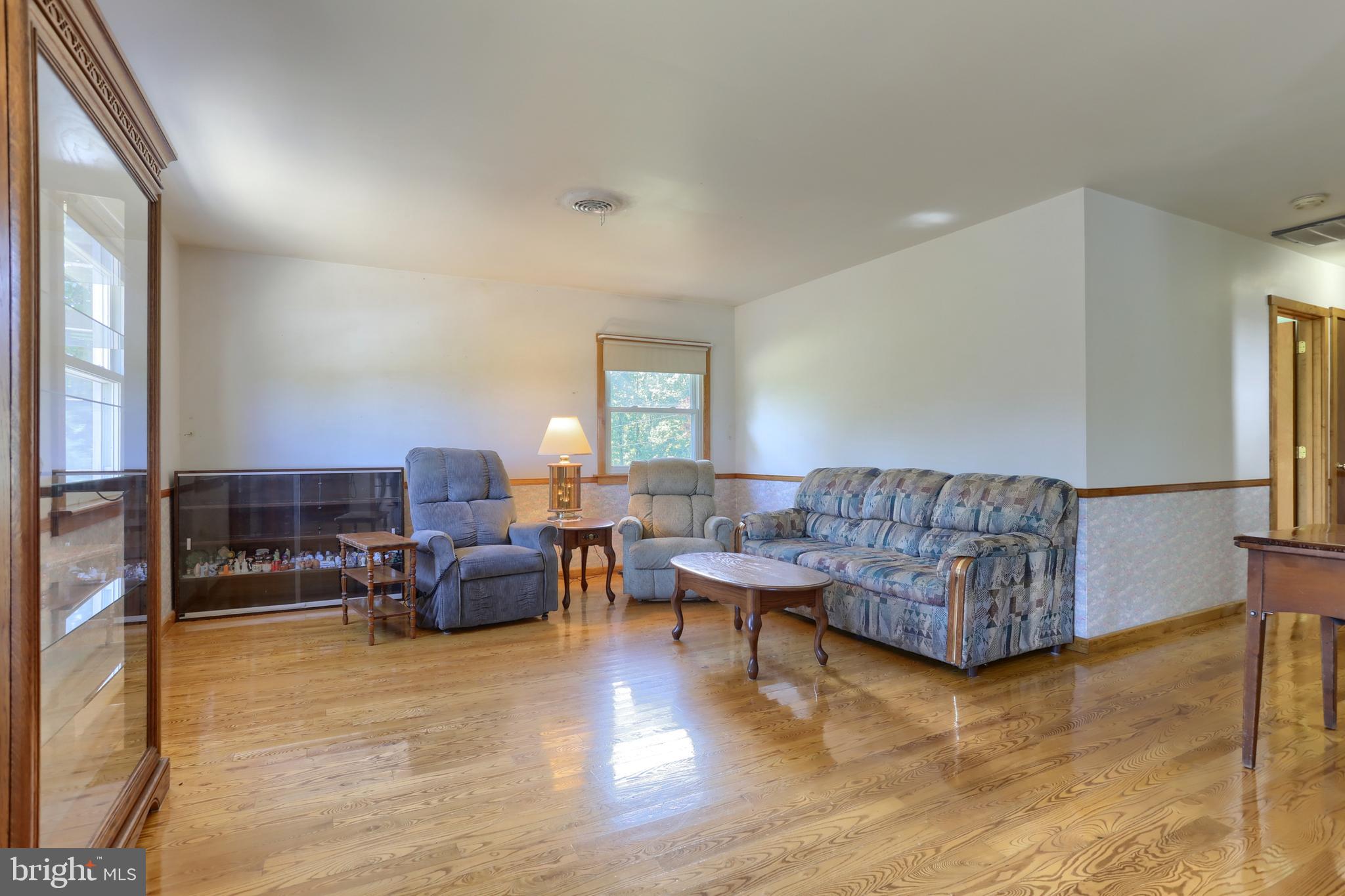 829 Locust Grove Road Middletown, PA 17057 - Photo 12 of 39 Gallery Image 12