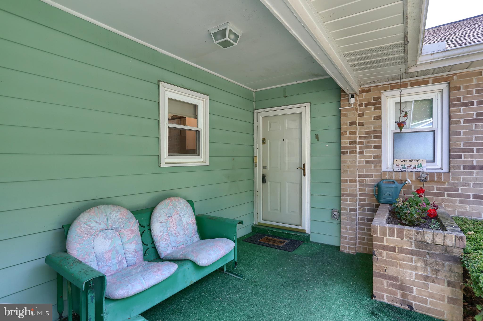 829 Locust Grove Road Middletown, PA 17057 - Photo 4 of 39 Gallery Image 4